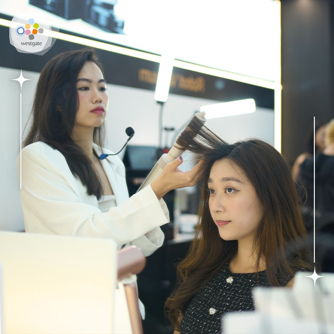 Participants at the hair styling workshop